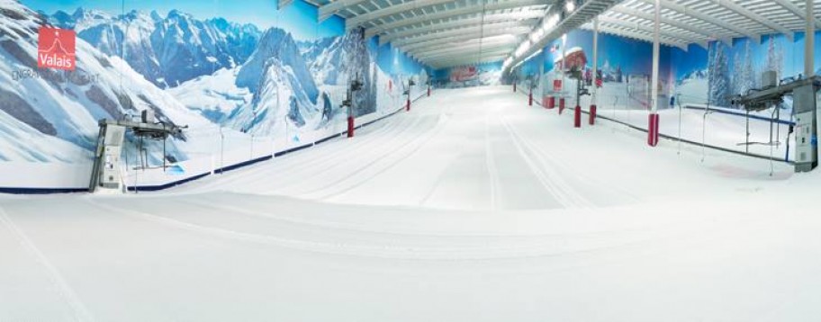 View of an empty, freshly groomed indoor slope near London